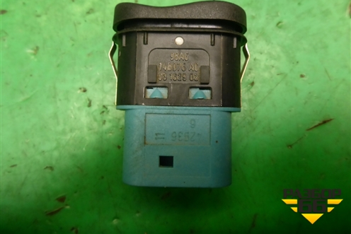 Кнопка центрального замка (98AG14B076AC) для Ford Focus 1 с 1998-2004г