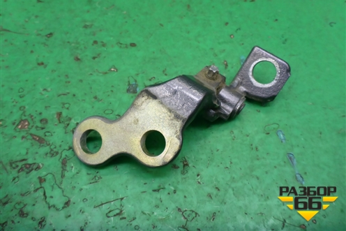 Петля двери задней левой нижняя (XS4AA26801BB) для Ford Focus 1 с 1998-2004г