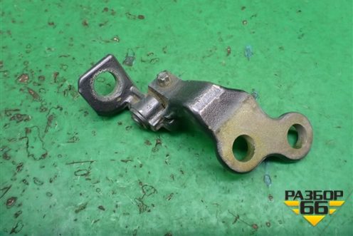 Петля двери задней правой нижняя (XS4AA26800BB) для Ford Focus 1 с 1998-2004г