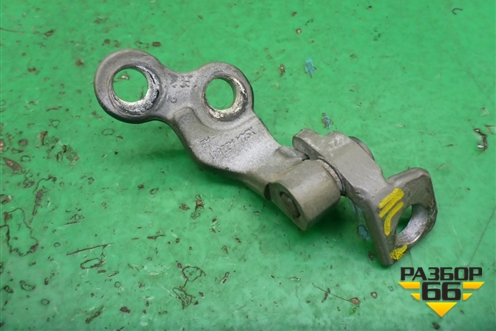 Петля двери передней левой верхняя (XS4AA22801AB) для Ford Focus 1 с 1998-2004г