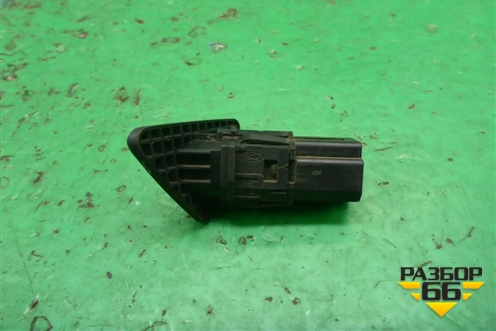 Кнопка открывания багажника (салонная) для Ford Focus 1 с 1998-2004г