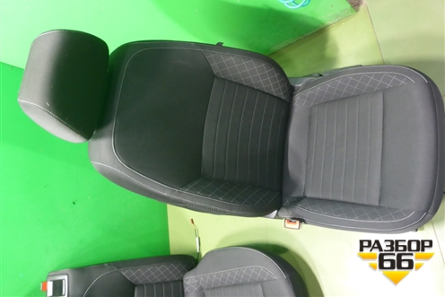Сиденья комплект (с AIR BAG, передние и задние с обогревом) для Skoda Rapid с 2013г