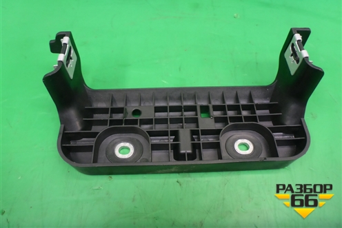 Кронштейн (консоли) (5JA863377D) для Skoda Rapid с 2013г