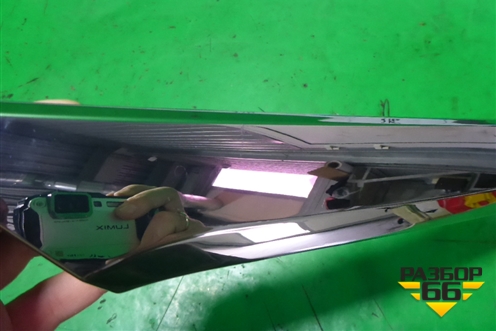 Накладка крышки багажника (новая) (7680102A82) для Toyota Corolla (E18) с 2012-2019г