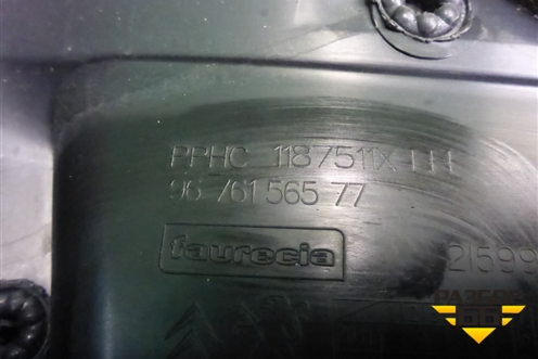 Обшивка двери передней левой под электрику (9676156577) для Peugeot 408 с 2012г