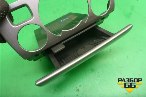 Пепельница передняя (9658691077) для Peugeot 408 с 2012г