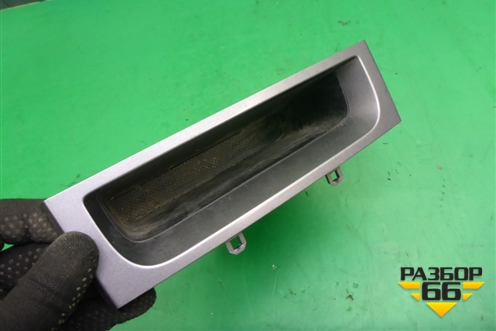 Ящик передней консоли (9659920777) для Peugeot 408 с 2012г
