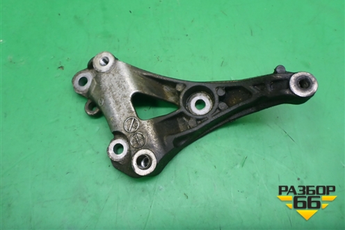 Кронштейн компрессора кондиционера (758078180) для Peugeot 408 с 2012г