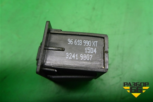 Кнопка обогрева сидений (96618990XT) для Peugeot 408 с 2012г