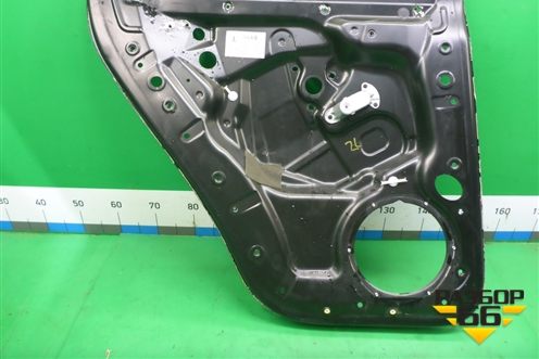 Панель внутренняя двери задней левой (7L6839729D) для Volkswagen Touareg c 2002-2010г