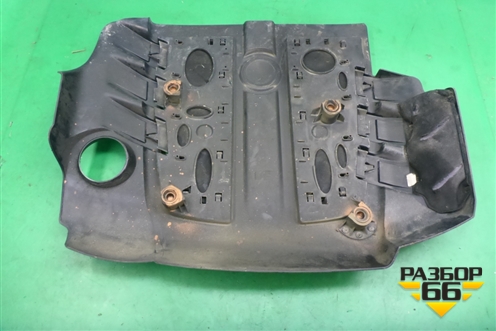 Накладка декоративная на двигатель (3.0л CAS) (059103925) для Volkswagen Touareg c 2002-2010г