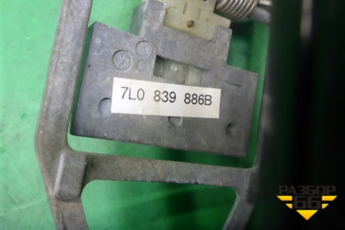 Ручка наружная двери передней правой (7L0839886B) для Volkswagen Touareg c 2002-2010г