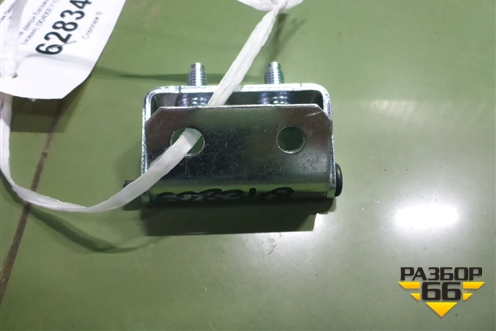 Петля двери багажника (новая) (90400EY10A) для Nissan Qashqai (J11E) с 2013г
