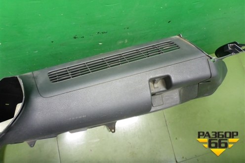 Обшивка багажника левая (7L6867037BQ) для Volkswagen Touareg c 2002-2010г