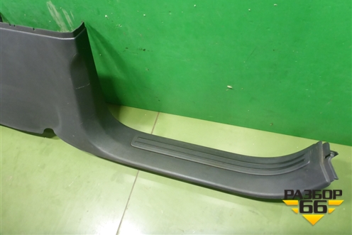 Накладка порога внутренняя правая (7L0853370E) для Volkswagen Touareg c 2002-2010г