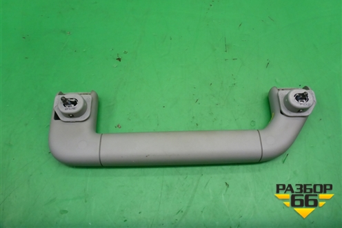 Ручка внутренняя потолочная (передняя левая) для Volkswagen Touareg c 2002-2010г