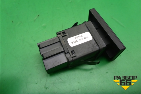 Кнопка включения парктроника (7L6919281A) для Volkswagen Touareg c 2002-2010г