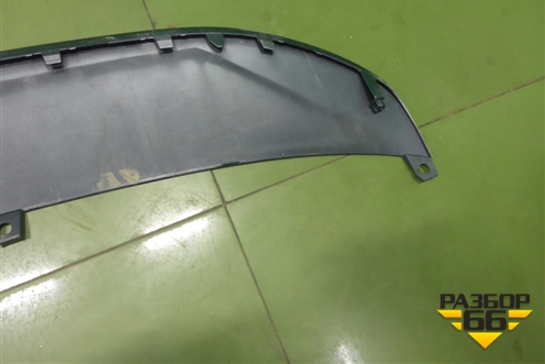 Накладка переднего бампера нижняя (X0328030062) для LiXiang L7 с 2023г (Л7)