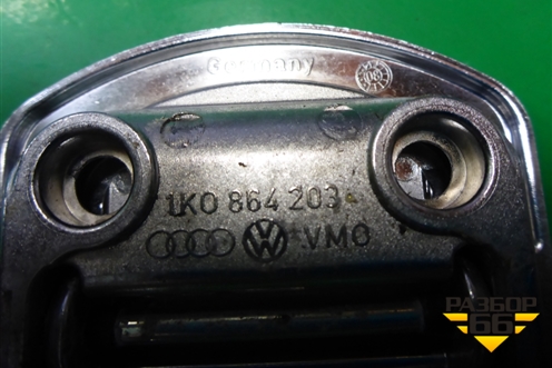 Крепление для багажа (1K0864203) для Volkswagen Touareg c 2002-2010г