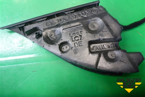Накладка двери передней левой уголок (7L6837993) для Volkswagen Touareg c 2002-2010г