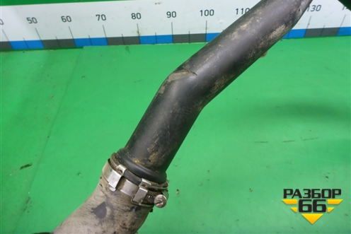 Патрубок интеркулера (7L6145795AE) для Volkswagen Touareg c 2002-2010г