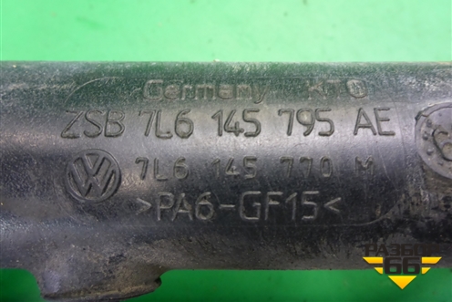 Патрубок интеркулера (7L6145795AE) для Volkswagen Touareg c 2002-2010г