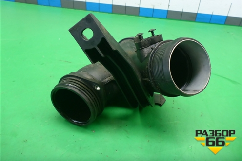 Патрубок интеркулера (4L0145795) для Volkswagen Touareg c 2002-2010г