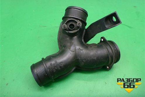 Патрубок интеркулера (4L0145795) для Volkswagen Touareg c 2002-2010г