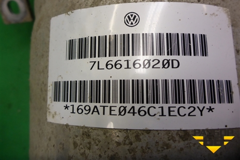 Амортизатор задний правый (пневматический) (7L6616020D) для Volkswagen Touareg c 2002-2010г