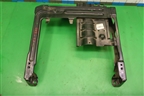 Кронштейн сиденья (переднего правого) (7L0881678G) для Volkswagen Touareg c 2002-2010г