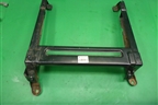 Кронштейн сиденья (переднего левого) (7L0881677G) для Volkswagen Touareg c 2002-2010г