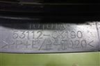 Решетка в передний бампер центральная (531120K190) для Toyota Fortuner с 2016г