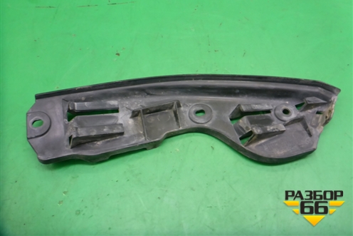 Кронштейн заднего бампера правый (7L6807394B) для Volkswagen Touareg c 2002-2010г