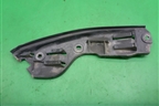 Кронштейн заднего бампера левый (7L6807393B) для Volkswagen Touareg c 2002-2010г
