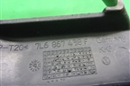 Накладка декоративная (на петлю двери багажника правая) (7L6867438F) для Volkswagen Touareg c 2002-2010г