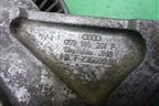 Кронштейн ролика натяжителя (3.0л CAS) (059145201F) для Volkswagen Touareg c 2002-2010г