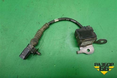 Датчик ускорения (левый) (7L0907673D) для Volkswagen Touareg c 2002-2010г