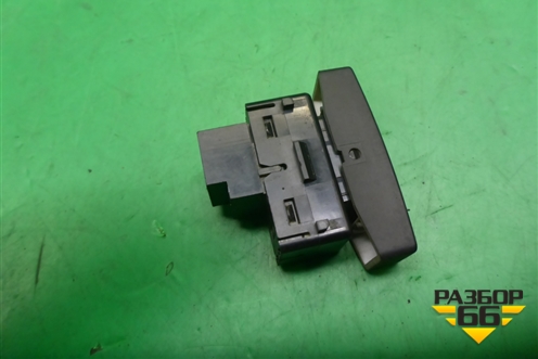 Кнопка центрального замка (7L6962125) для Volkswagen Touareg c 2002-2010г