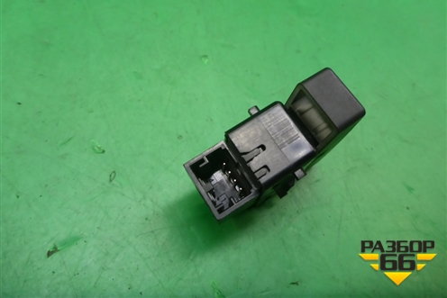 Кнопка центрального замка (7L6962125) для Volkswagen Touareg c 2002-2010г