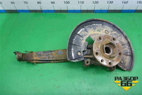 Кулак поворотный передний левый (7L0407257A) для Volkswagen Touareg c 2002-2010г