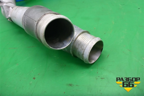Патрубок интеркулера (3.0л CAS) (7L6145945F) для Volkswagen Touareg c 2002-2010г