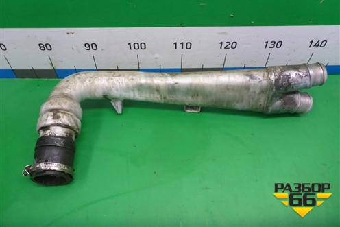 Патрубок интеркулера (3.0л CAS) (7L6145945F) для Volkswagen Touareg c 2002-2010г