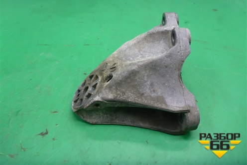 Кронштейн двигателя левый (3.0л CAS) (7L6199307) для Volkswagen Touareg c 2002-2010г