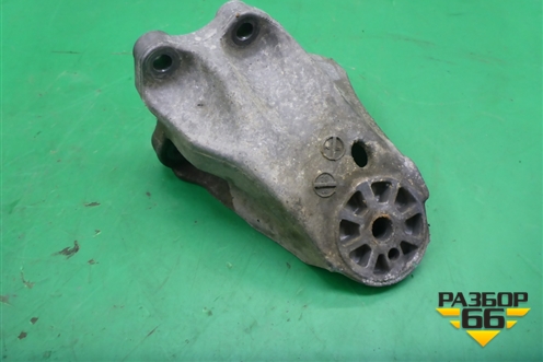 Кронштейн двигателя левый (3.0л CAS) (7L6199307) для Volkswagen Touareg c 2002-2010г