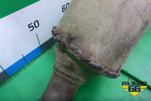Глушитель средняя часть (3.0л CAS) (7L6253211N) для Volkswagen Touareg c 2002-2010г