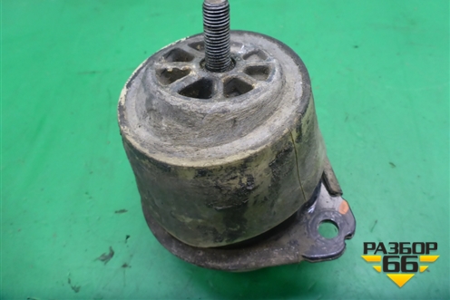 Опора двигателя (3.0л CAS) (7L6199131C) для Volkswagen Touareg c 2002-2010г