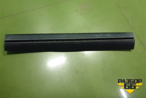 Уплотнитель капота (левый после 2010г новый) (5338942040) для Toyota Rav-4 с 2006-2013г