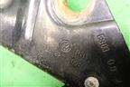 Петля капота правая (7L6823302B) для Volkswagen Touareg c 2002-2010г