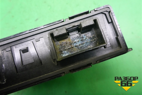 Блок управления парктроником (7L0919283F) для Volkswagen Touareg c 2002-2010г