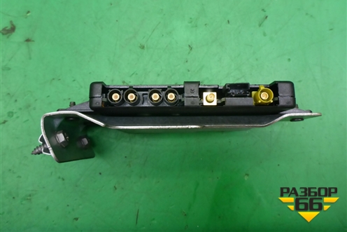Антенна электрическая (усилитель) (1T0035530) для Volkswagen Touareg c 2002-2010г